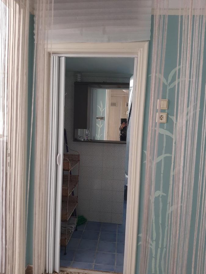 Retro Comfy Home Near Monastiraki Athens Luaran gambar